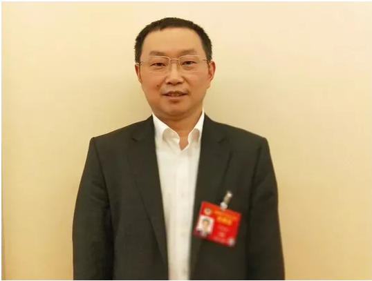 全國政協委員、農工黨四川省委副主委何延政：加快老年病醫院建設 推進老齡衛生健康事業發展.png