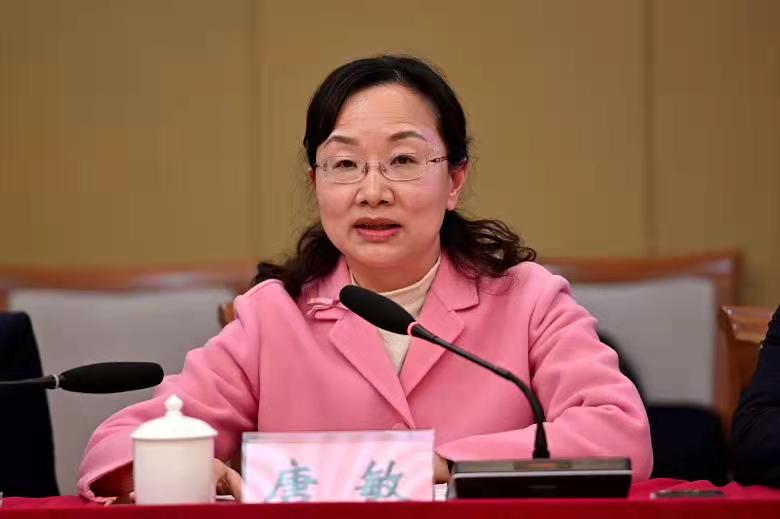 市政協副主席、農工黨瀘州市委主委 唐敏.jpg